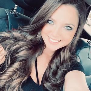 Meet your Posher, Melisa